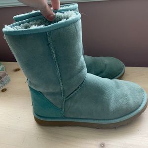 UGGS WOMEN’S TEAL BLUE BOOTS SIZE 8